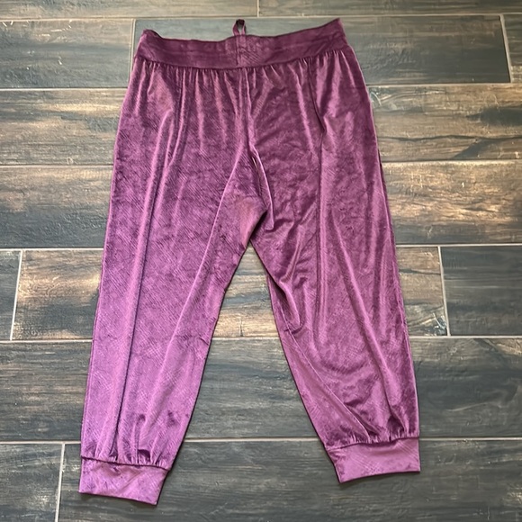 💖 Victoria’s Secret Jogger Sleep Pants with 2 Pockets - Picture 5 of 7
